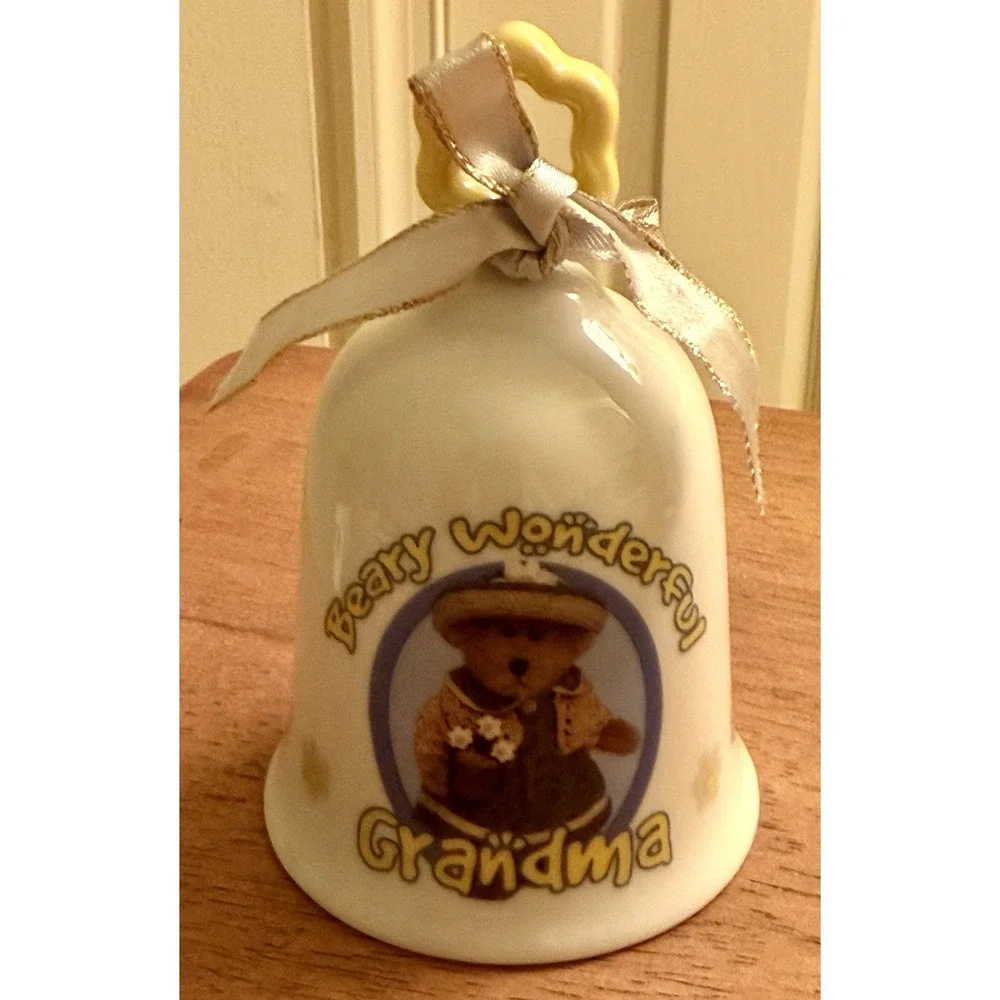 Boyd's Bears 2004 beary wonderful grandma Bell.